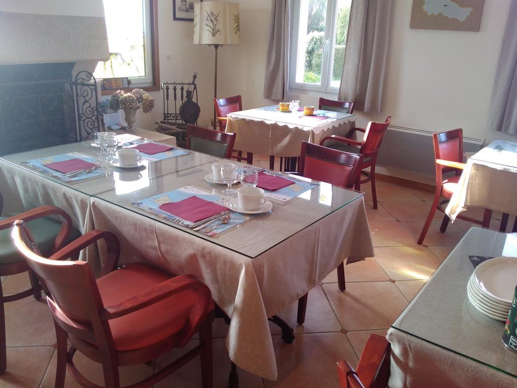 Chez Katy Et Dede Hotel Bangor Exterior photo